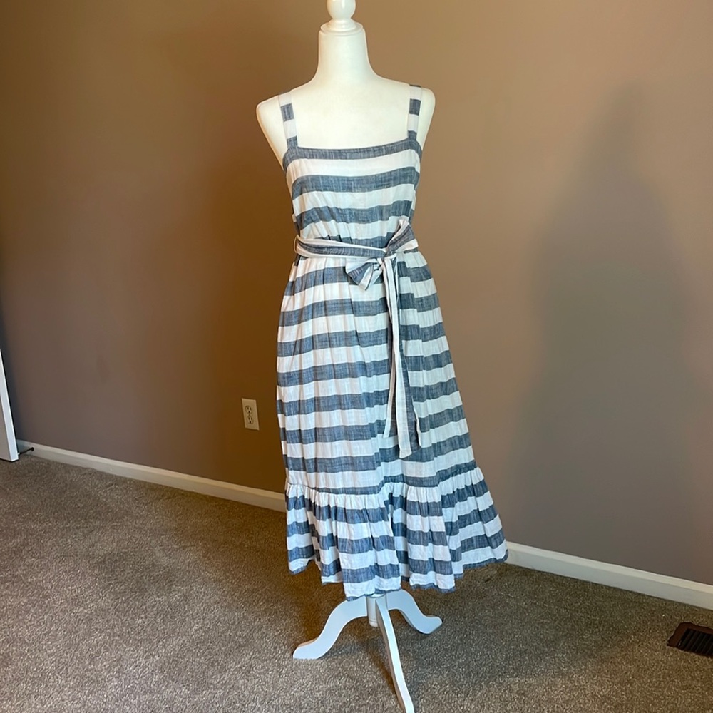 Nautical stripes versatile straps fully lined with pockets